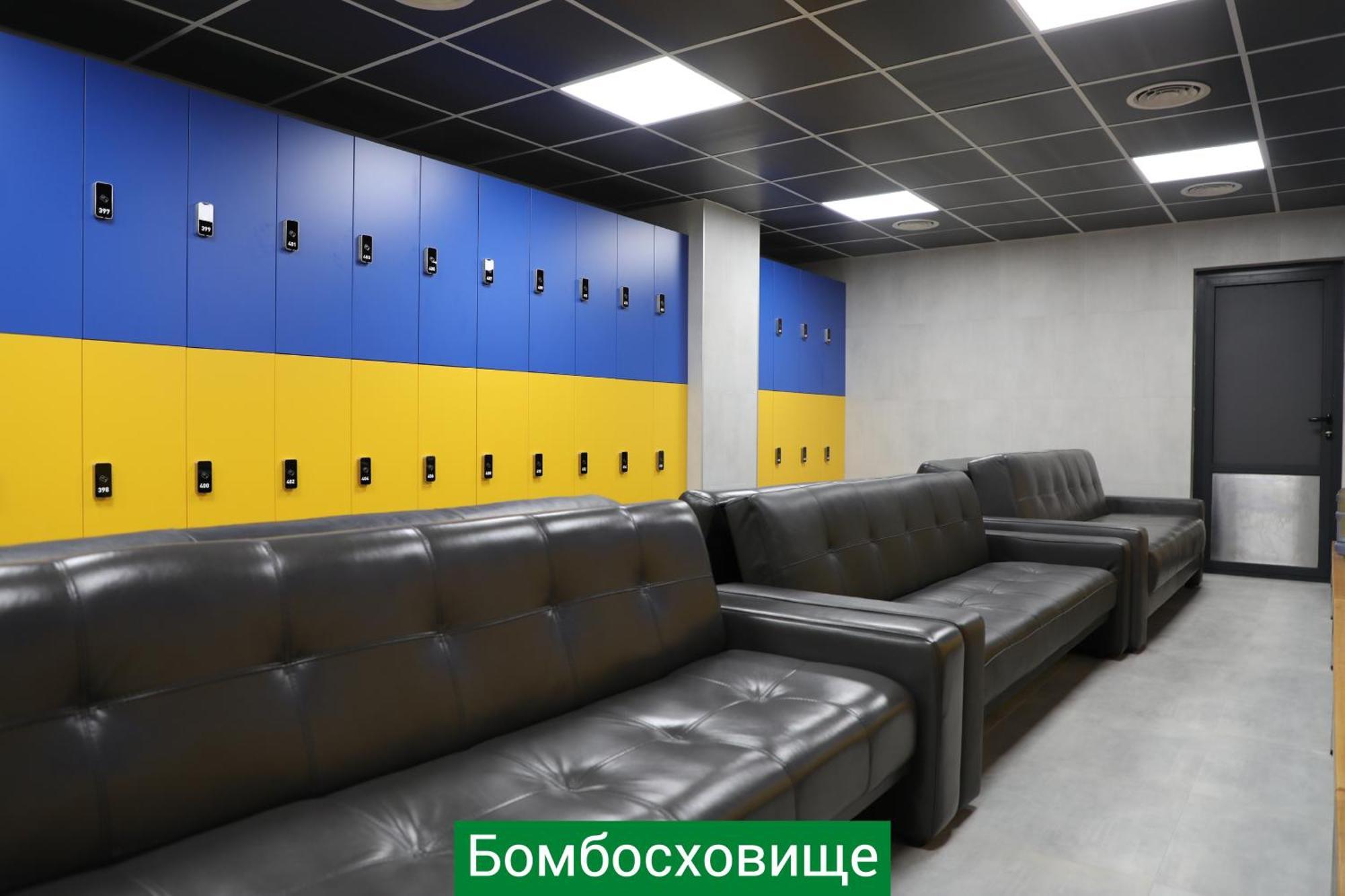 Nemo Hotel Resort & Spa Odesa Exterior photo The locker room