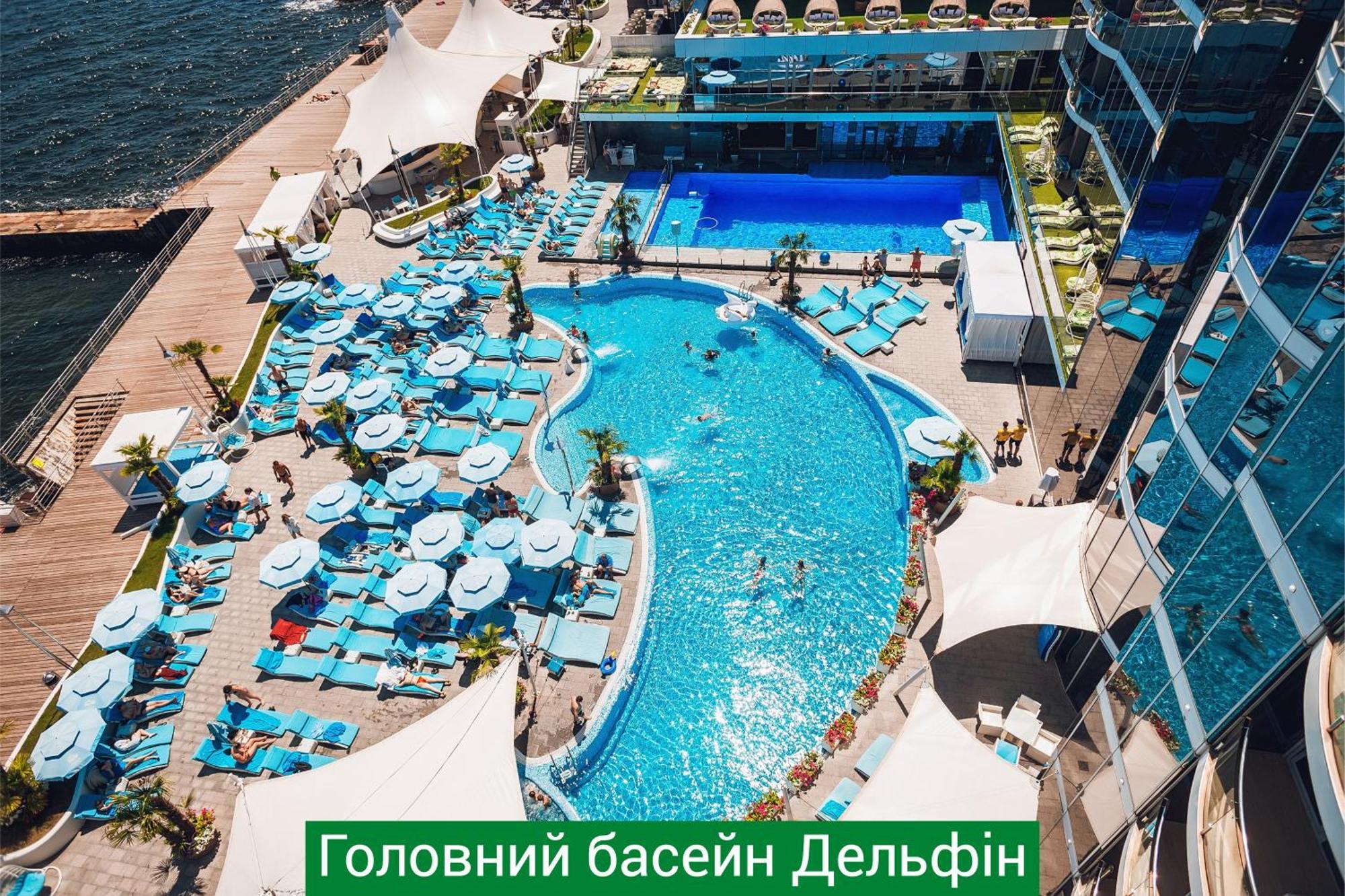 Nemo Hotel Resort & Spa Odesa Exterior photo The main swimming pool of the complex